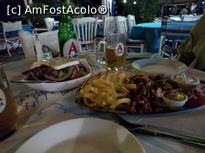 [P03] O Gyros tis Paralias / Ο Γύρος της Παραλίας, salata grecească și porția de gyros » foto by Dragoș_MD
 - 
<span class="allrVoted glyphicon glyphicon-heart hidden" id="av1151684"></span>
<a class="m-l-10 hidden" id="sv1151684" onclick="voting_Foto_DelVot(,1151684,26225)" role="button">șterge vot <span class="glyphicon glyphicon-remove"></span></a>
<a id="v91151684" class=" c-red"  onclick="voting_Foto_SetVot(1151684)" role="button"><span class="glyphicon glyphicon-heart-empty"></span> <b>LIKE</b> = Votează poza</a> <img class="hidden"  id="f1151684W9" src="/imagini/loader.gif" border="0" /><span class="AjErrMes hidden" id="e1151684ErM"></span>