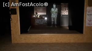 [P14] holograma actorului care il interpreteaza pe lt col Wolverton » foto by Chloe
 - 
<span class="allrVoted glyphicon glyphicon-heart hidden" id="av1153746"></span>
<a class="m-l-10 hidden" id="sv1153746" onclick="voting_Foto_DelVot(,1153746,26245)" role="button">șterge vot <span class="glyphicon glyphicon-remove"></span></a>
<a id="v91153746" class=" c-red"  onclick="voting_Foto_SetVot(1153746)" role="button"><span class="glyphicon glyphicon-heart-empty"></span> <b>LIKE</b> = Votează poza</a> <img class="hidden"  id="f1153746W9" src="/imagini/loader.gif" border="0" /><span class="AjErrMes hidden" id="e1153746ErM"></span>