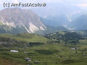 [P08] Val Gardena - Seceda, superbă priveliște spre cărări, lacuri, creste » foto by doina_c24
 - 
<span class="allrVoted glyphicon glyphicon-heart hidden" id="av1158502"></span>
<a class="m-l-10 hidden" id="sv1158502" onclick="voting_Foto_DelVot(,1158502,26281)" role="button">șterge vot <span class="glyphicon glyphicon-remove"></span></a>
<a id="v91158502" class=" c-red"  onclick="voting_Foto_SetVot(1158502)" role="button"><span class="glyphicon glyphicon-heart-empty"></span> <b>LIKE</b> = Votează poza</a> <img class="hidden"  id="f1158502W9" src="/imagini/loader.gif" border="0" /><span class="AjErrMes hidden" id="e1158502ErM"></span>