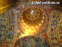 [P07] Catedrala Ortodoxa Tg. Mures - pictura cupola centrala » foto by biancuta
 - 
<span class="allrVoted glyphicon glyphicon-heart hidden" id="av158908"></span>
<a class="m-l-10 hidden" id="sv158908" onclick="voting_Foto_DelVot(,158908,26285)" role="button">șterge vot <span class="glyphicon glyphicon-remove"></span></a>
<a id="v9158908" class=" c-red"  onclick="voting_Foto_SetVot(158908)" role="button"><span class="glyphicon glyphicon-heart-empty"></span> <b>LIKE</b> = Votează poza</a> <img class="hidden"  id="f158908W9" src="/imagini/loader.gif" border="0" /><span class="AjErrMes hidden" id="e158908ErM"></span>