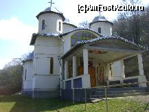 [P02] Manastirea Sanmartinu de Campie, Raciu, Mures - biserica noua » foto by biancuta
 - 
<span class="allrVoted glyphicon glyphicon-heart hidden" id="av193003"></span>
<a class="m-l-10 hidden" id="sv193003" onclick="voting_Foto_DelVot(,193003,26285)" role="button">șterge vot <span class="glyphicon glyphicon-remove"></span></a>
<a id="v9193003" class=" c-red"  onclick="voting_Foto_SetVot(193003)" role="button"><span class="glyphicon glyphicon-heart-empty"></span> <b>LIKE</b> = Votează poza</a> <img class="hidden"  id="f193003W9" src="/imagini/loader.gif" border="0" /><span class="AjErrMes hidden" id="e193003ErM"></span>