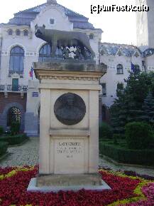 [P17] Targu Mures - Monumentul Latinitatii » foto by biancuta
 - 
<span class="allrVoted glyphicon glyphicon-heart hidden" id="av217960"></span>
<a class="m-l-10 hidden" id="sv217960" onclick="voting_Foto_DelVot(,217960,26285)" role="button">șterge vot <span class="glyphicon glyphicon-remove"></span></a>
<a id="v9217960" class=" c-red"  onclick="voting_Foto_SetVot(217960)" role="button"><span class="glyphicon glyphicon-heart-empty"></span> <b>LIKE</b> = Votează poza</a> <img class="hidden"  id="f217960W9" src="/imagini/loader.gif" border="0" /><span class="AjErrMes hidden" id="e217960ErM"></span>
