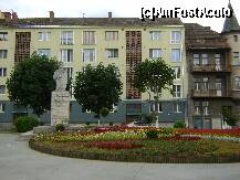 [P22] Targu Mures - Statuia lui Nicolae Balcescu » foto by biancuta
 - 
<span class="allrVoted glyphicon glyphicon-heart hidden" id="av217965"></span>
<a class="m-l-10 hidden" id="sv217965" onclick="voting_Foto_DelVot(,217965,26285)" role="button">șterge vot <span class="glyphicon glyphicon-remove"></span></a>
<a id="v9217965" class=" c-red"  onclick="voting_Foto_SetVot(217965)" role="button"><span class="glyphicon glyphicon-heart-empty"></span> <b>LIKE</b> = Votează poza</a> <img class="hidden"  id="f217965W9" src="/imagini/loader.gif" border="0" /><span class="AjErrMes hidden" id="e217965ErM"></span>