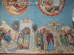 [P14] Am admirat în tihnă diferitele scene biblice din interiorul bisericii.  » foto by Floryn81
 - 
<span class="allrVoted glyphicon glyphicon-heart hidden" id="av783758"></span>
<a class="m-l-10 hidden" id="sv783758" onclick="voting_Foto_DelVot(,783758,26306)" role="button">șterge vot <span class="glyphicon glyphicon-remove"></span></a>
<a id="v9783758" class=" c-red"  onclick="voting_Foto_SetVot(783758)" role="button"><span class="glyphicon glyphicon-heart-empty"></span> <b>LIKE</b> = Votează poza</a> <img class="hidden"  id="f783758W9" src="/imagini/loader.gif" border="0" /><span class="AjErrMes hidden" id="e783758ErM"></span>