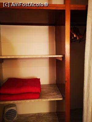 [P11] Una din cele două Rosite; spații de depozitare » foto by crismis
 - 
<span class="allrVoted glyphicon glyphicon-heart hidden" id="av1162202"></span>
<a class="m-l-10 hidden" id="sv1162202" onclick="voting_Foto_DelVot(,1162202,26309)" role="button">șterge vot <span class="glyphicon glyphicon-remove"></span></a>
<a id="v91162202" class=" c-red"  onclick="voting_Foto_SetVot(1162202)" role="button"><span class="glyphicon glyphicon-heart-empty"></span> <b>LIKE</b> = Votează poza</a> <img class="hidden"  id="f1162202W9" src="/imagini/loader.gif" border="0" /><span class="AjErrMes hidden" id="e1162202ErM"></span>