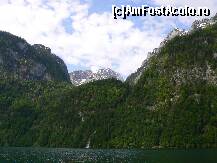 [P06] Konigssee » foto by sigcristina
 - 
<span class="allrVoted glyphicon glyphicon-heart hidden" id="av296404"></span>
<a class="m-l-10 hidden" id="sv296404" onclick="voting_Foto_DelVot(,296404,26314)" role="button">șterge vot <span class="glyphicon glyphicon-remove"></span></a>
<a id="v9296404" class=" c-red"  onclick="voting_Foto_SetVot(296404)" role="button"><span class="glyphicon glyphicon-heart-empty"></span> <b>LIKE</b> = Votează poza</a> <img class="hidden"  id="f296404W9" src="/imagini/loader.gif" border="0" /><span class="AjErrMes hidden" id="e296404ErM"></span>