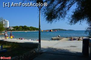 [P19] O primă vedere spre plajă » foto by Costi
 - 
<span class="allrVoted glyphicon glyphicon-heart hidden" id="av1166350"></span>
<a class="m-l-10 hidden" id="sv1166350" onclick="voting_Foto_DelVot(,1166350,26339)" role="button">șterge vot <span class="glyphicon glyphicon-remove"></span></a>
<a id="v91166350" class=" c-red"  onclick="voting_Foto_SetVot(1166350)" role="button"><span class="glyphicon glyphicon-heart-empty"></span> <b>LIKE</b> = Votează poza</a> <img class="hidden"  id="f1166350W9" src="/imagini/loader.gif" border="0" /><span class="AjErrMes hidden" id="e1166350ErM"></span>