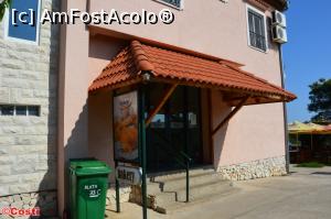 [P02] Brutăria de la pensiunea Blanca, din Vodice » foto by Costi
 - 
<span class="allrVoted glyphicon glyphicon-heart hidden" id="av1166333"></span>
<a class="m-l-10 hidden" id="sv1166333" onclick="voting_Foto_DelVot(,1166333,26339)" role="button">șterge vot <span class="glyphicon glyphicon-remove"></span></a>
<a id="v91166333" class=" c-red"  onclick="voting_Foto_SetVot(1166333)" role="button"><span class="glyphicon glyphicon-heart-empty"></span> <b>LIKE</b> = Votează poza</a> <img class="hidden"  id="f1166333W9" src="/imagini/loader.gif" border="0" /><span class="AjErrMes hidden" id="e1166333ErM"></span>