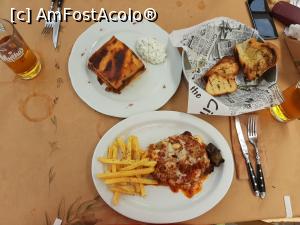 [P04] Polichrono - Taverna Flegra - jumătăți de porție (musaca și friptură cu sos de branză) » foto by Daisy Petal
 - 
<span class="allrVoted glyphicon glyphicon-heart hidden" id="av1173681"></span>
<a class="m-l-10 hidden" id="sv1173681" onclick="voting_Foto_DelVot(,1173681,26412)" role="button">șterge vot <span class="glyphicon glyphicon-remove"></span></a>
<a id="v91173681" class=" c-red"  onclick="voting_Foto_SetVot(1173681)" role="button"><span class="glyphicon glyphicon-heart-empty"></span> <b>LIKE</b> = Votează poza</a> <img class="hidden"  id="f1173681W9" src="/imagini/loader.gif" border="0" /><span class="AjErrMes hidden" id="e1173681ErM"></span>