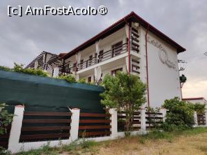 [P05] Casa OK by Ovo văzută din parcare » foto by crismis
 - 
<span class="allrVoted glyphicon glyphicon-heart hidden" id="av1393897"></span>
<a class="m-l-10 hidden" id="sv1393897" onclick="voting_Foto_DelVot(,1393897,26427)" role="button">șterge vot <span class="glyphicon glyphicon-remove"></span></a>
<a id="v91393897" class=" c-red"  onclick="voting_Foto_SetVot(1393897)" role="button"><span class="glyphicon glyphicon-heart-empty"></span> <b>LIKE</b> = Votează poza</a> <img class="hidden"  id="f1393897W9" src="/imagini/loader.gif" border="0" /><span class="AjErrMes hidden" id="e1393897ErM"></span>