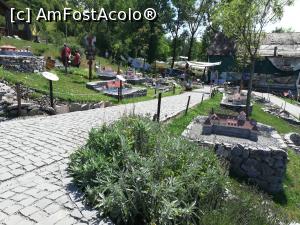 [P35] <strong>Mini Transilvania Park</strong> » foto by ⭐ValentinB_88⭐
 - 
<span class="allrVoted glyphicon glyphicon-heart hidden" id="av1319059"></span>
<a class="m-l-10 hidden" id="sv1319059" onclick="voting_Foto_DelVot(,1319059,26478)" role="button">șterge vot <span class="glyphicon glyphicon-remove"></span></a>
<a id="v91319059" class=" c-red"  onclick="voting_Foto_SetVot(1319059)" role="button"><span class="glyphicon glyphicon-heart-empty"></span> <b>LIKE</b> = Votează poza</a> <img class="hidden"  id="f1319059W9" src="/imagini/loader.gif" border="0" /><span class="AjErrMes hidden" id="e1319059ErM"></span>