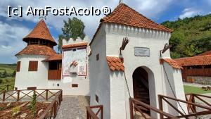 [P21] Castelul medieval. » foto by tata123 🔱
 - 
<span class="allrVoted glyphicon glyphicon-heart hidden" id="av1385674"></span>
<a class="m-l-10 hidden" id="sv1385674" onclick="voting_Foto_DelVot(,1385674,26478)" role="button">șterge vot <span class="glyphicon glyphicon-remove"></span></a>
<a id="v91385674" class=" c-red"  onclick="voting_Foto_SetVot(1385674)" role="button"><span class="glyphicon glyphicon-heart-empty"></span> <b>LIKE</b> = Votează poza</a> <img class="hidden"  id="f1385674W9" src="/imagini/loader.gif" border="0" /><span class="AjErrMes hidden" id="e1385674ErM"></span>