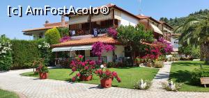 [P03] Magda House » foto by aurelian14
 - 
<span class="allrVoted glyphicon glyphicon-heart hidden" id="av1180664"></span>
<a class="m-l-10 hidden" id="sv1180664" onclick="voting_Foto_DelVot(,1180664,26490)" role="button">șterge vot <span class="glyphicon glyphicon-remove"></span></a>
<a id="v91180664" class=" c-red"  onclick="voting_Foto_SetVot(1180664)" role="button"><span class="glyphicon glyphicon-heart-empty"></span> <b>LIKE</b> = Votează poza</a> <img class="hidden"  id="f1180664W9" src="/imagini/loader.gif" border="0" /><span class="AjErrMes hidden" id="e1180664ErM"></span>