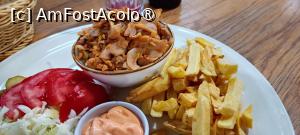 [P14] O porție generoasă. » foto by tata123 🔱
 - 
<span class="allrVoted glyphicon glyphicon-heart hidden" id="av1500357"></span>
<a class="m-l-10 hidden" id="sv1500357" onclick="voting_Foto_DelVot(,1500357,26507)" role="button">șterge vot <span class="glyphicon glyphicon-remove"></span></a>
<a id="v91500357" class=" c-red"  onclick="voting_Foto_SetVot(1500357)" role="button"><span class="glyphicon glyphicon-heart-empty"></span> <b>LIKE</b> = Votează poza</a> <img class="hidden"  id="f1500357W9" src="/imagini/loader.gif" border="0" /><span class="AjErrMes hidden" id="e1500357ErM"></span>