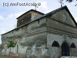 [P05] Mănăstirea Hotărani - Biserica "Sfinții Voievozi", latura nord-vestică. » foto by iulianic
 - 
<span class="allrVoted glyphicon glyphicon-heart hidden" id="av1211705"></span>
<a class="m-l-10 hidden" id="sv1211705" onclick="voting_Foto_DelVot(,1211705,26701)" role="button">șterge vot <span class="glyphicon glyphicon-remove"></span></a>
<a id="v91211705" class=" c-red"  onclick="voting_Foto_SetVot(1211705)" role="button"><span class="glyphicon glyphicon-heart-empty"></span> <b>LIKE</b> = Votează poza</a> <img class="hidden"  id="f1211705W9" src="/imagini/loader.gif" border="0" /><span class="AjErrMes hidden" id="e1211705ErM"></span>