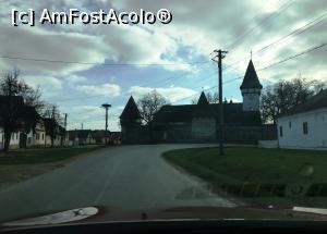 [P31] Așa se vede fortificația din drumul județean » foto by AZE
 - 
<span class="allrVoted glyphicon glyphicon-heart hidden" id="av1212442"></span>
<a class="m-l-10 hidden" id="sv1212442" onclick="voting_Foto_DelVot(,1212442,26703)" role="button">șterge vot <span class="glyphicon glyphicon-remove"></span></a>
<a id="v91212442" class=" c-red"  onclick="voting_Foto_SetVot(1212442)" role="button"><span class="glyphicon glyphicon-heart-empty"></span> <b>LIKE</b> = Votează poza</a> <img class="hidden"  id="f1212442W9" src="/imagini/loader.gif" border="0" /><span class="AjErrMes hidden" id="e1212442ErM"></span>