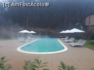 [P14] Piscina exterioară a hotelului » foto by sebigeanina
 - 
<span class="allrVoted glyphicon glyphicon-heart hidden" id="av1216463"></span>
<a class="m-l-10 hidden" id="sv1216463" onclick="voting_Foto_DelVot(,1216463,26736)" role="button">șterge vot <span class="glyphicon glyphicon-remove"></span></a>
<a id="v91216463" class=" c-red"  onclick="voting_Foto_SetVot(1216463)" role="button"><span class="glyphicon glyphicon-heart-empty"></span> <b>LIKE</b> = Votează poza</a> <img class="hidden"  id="f1216463W9" src="/imagini/loader.gif" border="0" /><span class="AjErrMes hidden" id="e1216463ErM"></span>