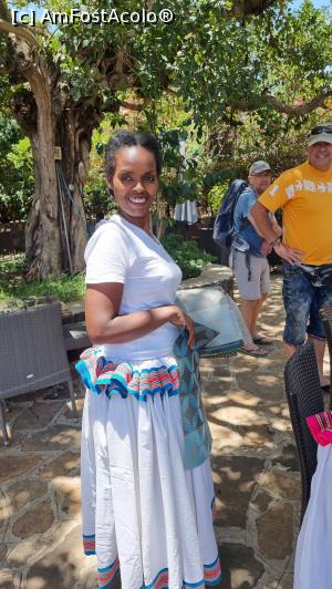 [P21] ospătărița » foto by robert
 - 
<span class="allrVoted glyphicon glyphicon-heart hidden" id="av1222533"></span>
<a class="m-l-10 hidden" id="sv1222533" onclick="voting_Foto_DelVot(,1222533,26785)" role="button">șterge vot <span class="glyphicon glyphicon-remove"></span></a>
<a id="v91222533" class=" c-red"  onclick="voting_Foto_SetVot(1222533)" role="button"><span class="glyphicon glyphicon-heart-empty"></span> <b>LIKE</b> = Votează poza</a> <img class="hidden"  id="f1222533W9" src="/imagini/loader.gif" border="0" /><span class="AjErrMes hidden" id="e1222533ErM"></span>