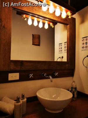 [P07] Partea de lavoar » foto by cata2106
 - 
<span class="allrVoted glyphicon glyphicon-heart hidden" id="av1225401"></span>
<a class="m-l-10 hidden" id="sv1225401" onclick="voting_Foto_DelVot(,1225401,26809)" role="button">șterge vot <span class="glyphicon glyphicon-remove"></span></a>
<a id="v91225401" class=" c-red"  onclick="voting_Foto_SetVot(1225401)" role="button"><span class="glyphicon glyphicon-heart-empty"></span> <b>LIKE</b> = Votează poza</a> <img class="hidden"  id="f1225401W9" src="/imagini/loader.gif" border="0" /><span class="AjErrMes hidden" id="e1225401ErM"></span>