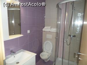 [P08] Baia camerei noastre. » foto by Safta Radu
 - 
<span class="allrVoted glyphicon glyphicon-heart hidden" id="av1226105"></span>
<a class="m-l-10 hidden" id="sv1226105" onclick="voting_Foto_DelVot(,1226105,26818)" role="button">șterge vot <span class="glyphicon glyphicon-remove"></span></a>
<a id="v91226105" class=" c-red"  onclick="voting_Foto_SetVot(1226105)" role="button"><span class="glyphicon glyphicon-heart-empty"></span> <b>LIKE</b> = Votează poza</a> <img class="hidden"  id="f1226105W9" src="/imagini/loader.gif" border="0" /><span class="AjErrMes hidden" id="e1226105ErM"></span>