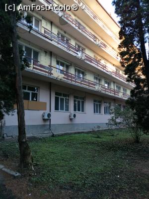 [P09] Hotelul central abandonat ca dupa razboi, s-a inceput o lucrare in bataie de joc cu polistiren subtire si s-a si abandonat » foto by John Morgan
 - 
<span class="allrVoted glyphicon glyphicon-heart hidden" id="av1336002"></span>
<a class="m-l-10 hidden" id="sv1336002" onclick="voting_Foto_DelVot(,1336002,26892)" role="button">șterge vot <span class="glyphicon glyphicon-remove"></span></a>
<a id="v91336002" class=" c-red"  onclick="voting_Foto_SetVot(1336002)" role="button"><span class="glyphicon glyphicon-heart-empty"></span> <b>LIKE</b> = Votează poza</a> <img class="hidden"  id="f1336002W9" src="/imagini/loader.gif" border="0" /><span class="AjErrMes hidden" id="e1336002ErM"></span>