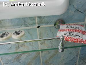 [P17] Pensiunea Vasilescu - Horezu. În baie, consumabile. » foto by iulianic
 - 
<span class="allrVoted glyphicon glyphicon-heart hidden" id="av1253670"></span>
<a class="m-l-10 hidden" id="sv1253670" onclick="voting_Foto_DelVot(,1253670,27072)" role="button">șterge vot <span class="glyphicon glyphicon-remove"></span></a>
<a id="v91253670" class=" c-red"  onclick="voting_Foto_SetVot(1253670)" role="button"><span class="glyphicon glyphicon-heart-empty"></span> <b>LIKE</b> = Votează poza</a> <img class="hidden"  id="f1253670W9" src="/imagini/loader.gif" border="0" /><span class="AjErrMes hidden" id="e1253670ErM"></span>