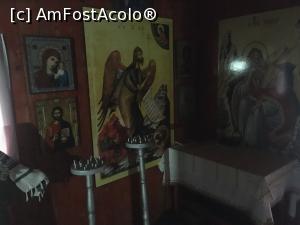 [P14] Biserica Rupestră Aluniș , aspecte din interior » foto by Yersinia Pestis
 - 
<span class="allrVoted glyphicon glyphicon-heart hidden" id="av1261648"></span>
<a class="m-l-10 hidden" id="sv1261648" onclick="voting_Foto_DelVot(,1261648,27078)" role="button">șterge vot <span class="glyphicon glyphicon-remove"></span></a>
<a id="v91261648" class=" c-red"  onclick="voting_Foto_SetVot(1261648)" role="button"><span class="glyphicon glyphicon-heart-empty"></span> <b>LIKE</b> = Votează poza</a> <img class="hidden"  id="f1261648W9" src="/imagini/loader.gif" border="0" /><span class="AjErrMes hidden" id="e1261648ErM"></span>