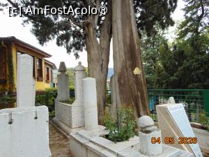 [P62] un mic cimitir lânga Mausoleul Verde » foto by Yolanda
 - 
<span class="allrVoted glyphicon glyphicon-heart hidden" id="av1529125"></span>
<a class="m-l-10 hidden" id="sv1529125" onclick="voting_Foto_DelVot(,1529125,27088)" role="button">șterge vot <span class="glyphicon glyphicon-remove"></span></a>
<a id="v91529125" class=" c-red"  onclick="voting_Foto_SetVot(1529125)" role="button"><span class="glyphicon glyphicon-heart-empty"></span> <b>LIKE</b> = Votează poza</a> <img class="hidden"  id="f1529125W9" src="/imagini/loader.gif" border="0" /><span class="AjErrMes hidden" id="e1529125ErM"></span>