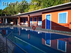 [P12] Piscina la orele după-amiezii » foto by crismis
 - 
<span class="allrVoted glyphicon glyphicon-heart hidden" id="av1259324"></span>
<a class="m-l-10 hidden" id="sv1259324" onclick="voting_Foto_DelVot(,1259324,27115)" role="button">șterge vot <span class="glyphicon glyphicon-remove"></span></a>
<a id="v91259324" class=" c-red"  onclick="voting_Foto_SetVot(1259324)" role="button"><span class="glyphicon glyphicon-heart-empty"></span> <b>LIKE</b> = Votează poza</a> <img class="hidden"  id="f1259324W9" src="/imagini/loader.gif" border="0" /><span class="AjErrMes hidden" id="e1259324ErM"></span>