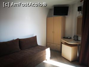 [P04] Canapeaua, dulapul și măsuța cu răcitorul încorporat » foto by crismis
 - 
<span class="allrVoted glyphicon glyphicon-heart hidden" id="av1259316"></span>
<a class="m-l-10 hidden" id="sv1259316" onclick="voting_Foto_DelVot(,1259316,27115)" role="button">șterge vot <span class="glyphicon glyphicon-remove"></span></a>
<a id="v91259316" class=" c-red"  onclick="voting_Foto_SetVot(1259316)" role="button"><span class="glyphicon glyphicon-heart-empty"></span> <b>LIKE</b> = Votează poza</a> <img class="hidden"  id="f1259316W9" src="/imagini/loader.gif" border="0" /><span class="AjErrMes hidden" id="e1259316ErM"></span>