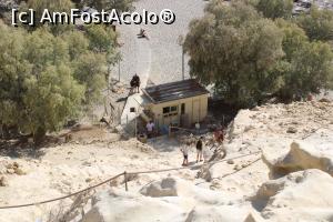 [P11] Creta, Matala, Intrarea și  Casa de Bilete vazute de la Nivelul 2 al Grotelor » foto by mprofeanu
 - 
<span class="allrVoted glyphicon glyphicon-heart hidden" id="av1277570"></span>
<a class="m-l-10 hidden" id="sv1277570" onclick="voting_Foto_DelVot(,1277570,27185)" role="button">șterge vot <span class="glyphicon glyphicon-remove"></span></a>
<a id="v91277570" class=" c-red"  onclick="voting_Foto_SetVot(1277570)" role="button"><span class="glyphicon glyphicon-heart-empty"></span> <b>LIKE</b> = Votează poza</a> <img class="hidden"  id="f1277570W9" src="/imagini/loader.gif" border="0" /><span class="AjErrMes hidden" id="e1277570ErM"></span>