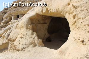 [P18] Creta, Matala, Grotele, Nivelul 3, Diferite forme și dimensiuni » foto by mprofeanu
 - 
<span class="allrVoted glyphicon glyphicon-heart hidden" id="av1277577"></span>
<a class="m-l-10 hidden" id="sv1277577" onclick="voting_Foto_DelVot(,1277577,27185)" role="button">șterge vot <span class="glyphicon glyphicon-remove"></span></a>
<a id="v91277577" class=" c-red"  onclick="voting_Foto_SetVot(1277577)" role="button"><span class="glyphicon glyphicon-heart-empty"></span> <b>LIKE</b> = Votează poza</a> <img class="hidden"  id="f1277577W9" src="/imagini/loader.gif" border="0" /><span class="AjErrMes hidden" id="e1277577ErM"></span>