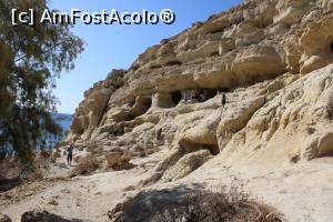 [P08] Creta, Matala, Grotele văzute de aproape » foto by mprofeanu
 - 
<span class="allrVoted glyphicon glyphicon-heart hidden" id="av1277567"></span>
<a class="m-l-10 hidden" id="sv1277567" onclick="voting_Foto_DelVot(,1277567,27185)" role="button">șterge vot <span class="glyphicon glyphicon-remove"></span></a>
<a id="v91277567" class=" c-red"  onclick="voting_Foto_SetVot(1277567)" role="button"><span class="glyphicon glyphicon-heart-empty"></span> <b>LIKE</b> = Votează poza</a> <img class="hidden"  id="f1277567W9" src="/imagini/loader.gif" border="0" /><span class="AjErrMes hidden" id="e1277567ErM"></span>