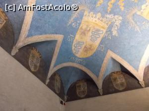 [P11] Stema familiei Visconti după formarea Ducatului, pe tavanul unei încăperi din cCastel. » foto by mihaelavoicu
 - 
<span class="allrVoted glyphicon glyphicon-heart hidden" id="av1266430"></span>
<a class="m-l-10 hidden" id="sv1266430" onclick="voting_Foto_DelVot(,1266430,27191)" role="button">șterge vot <span class="glyphicon glyphicon-remove"></span></a>
<a id="v91266430" class=" c-red"  onclick="voting_Foto_SetVot(1266430)" role="button"><span class="glyphicon glyphicon-heart-empty"></span> <b>LIKE</b> = Votează poza</a> <img class="hidden"  id="f1266430W9" src="/imagini/loader.gif" border="0" /><span class="AjErrMes hidden" id="e1266430ErM"></span>