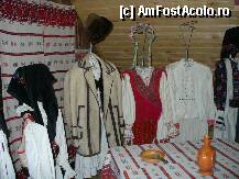[P25] Muzeul de etnografie Horea si Aurel Flutur - Diverse costume populare » foto by ascent
 - 
<span class="allrVoted glyphicon glyphicon-heart hidden" id="av102945"></span>
<a class="m-l-10 hidden" id="sv102945" onclick="voting_Foto_DelVot(,102945,27253)" role="button">șterge vot <span class="glyphicon glyphicon-remove"></span></a>
<a id="v9102945" class=" c-red"  onclick="voting_Foto_SetVot(102945)" role="button"><span class="glyphicon glyphicon-heart-empty"></span> <b>LIKE</b> = Votează poza</a> <img class="hidden"  id="f102945W9" src="/imagini/loader.gif" border="0" /><span class="AjErrMes hidden" id="e102945ErM"></span>