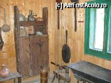[P26] Muzeul de etnografie Horea si Aurel Flutur - Unelte folosite in activitatea de brutarie » foto by ascent
 - 
<span class="allrVoted glyphicon glyphicon-heart hidden" id="av102947"></span>
<a class="m-l-10 hidden" id="sv102947" onclick="voting_Foto_DelVot(,102947,27253)" role="button">șterge vot <span class="glyphicon glyphicon-remove"></span></a>
<a id="v9102947" class=" c-red"  onclick="voting_Foto_SetVot(102947)" role="button"><span class="glyphicon glyphicon-heart-empty"></span> <b>LIKE</b> = Votează poza</a> <img class="hidden"  id="f102947W9" src="/imagini/loader.gif" border="0" /><span class="AjErrMes hidden" id="e102947ErM"></span>
