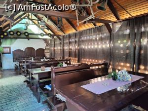 [P18] Restaurant Veverița - terasă » foto by crismis
 - 
<span class="allrVoted glyphicon glyphicon-heart hidden" id="av1391767"></span>
<a class="m-l-10 hidden" id="sv1391767" onclick="voting_Foto_DelVot(,1391767,27280)" role="button">șterge vot <span class="glyphicon glyphicon-remove"></span></a>
<a id="v91391767" class=" c-red"  onclick="voting_Foto_SetVot(1391767)" role="button"><span class="glyphicon glyphicon-heart-empty"></span> <b>LIKE</b> = Votează poza</a> <img class="hidden"  id="f1391767W9" src="/imagini/loader.gif" border="0" /><span class="AjErrMes hidden" id="e1391767ErM"></span>