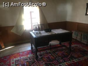 [P17] Focșani, Muzeul Satului - Primăria Năruja, interior » foto by Yersinia Pestis
 - 
<span class="allrVoted glyphicon glyphicon-heart hidden" id="av1279607"></span>
<a class="m-l-10 hidden" id="sv1279607" onclick="voting_Foto_DelVot(,1279607,27334)" role="button">șterge vot <span class="glyphicon glyphicon-remove"></span></a>
<a id="v91279607" class=" c-red"  onclick="voting_Foto_SetVot(1279607)" role="button"><span class="glyphicon glyphicon-heart-empty"></span> <b>LIKE</b> = Votează poza</a> <img class="hidden"  id="f1279607W9" src="/imagini/loader.gif" border="0" /><span class="AjErrMes hidden" id="e1279607ErM"></span>