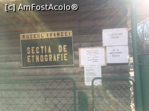 [P02] Despre ce și cum cu Muzeul » foto by Yersinia Pestis
 - 
<span class="allrVoted glyphicon glyphicon-heart hidden" id="av1279592"></span>
<a class="m-l-10 hidden" id="sv1279592" onclick="voting_Foto_DelVot(,1279592,27334)" role="button">șterge vot <span class="glyphicon glyphicon-remove"></span></a>
<a id="v91279592" class=" c-red"  onclick="voting_Foto_SetVot(1279592)" role="button"><span class="glyphicon glyphicon-heart-empty"></span> <b>LIKE</b> = Votează poza</a> <img class="hidden"  id="f1279592W9" src="/imagini/loader.gif" border="0" /><span class="AjErrMes hidden" id="e1279592ErM"></span>