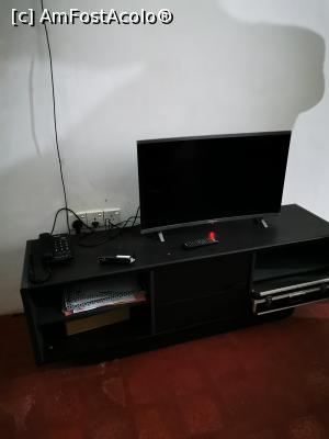 [P14] Televizorul din living » foto by cata2106
 - 
<span class="allrVoted glyphicon glyphicon-heart hidden" id="av1294417"></span>
<a class="m-l-10 hidden" id="sv1294417" onclick="voting_Foto_DelVot(,1294417,27442)" role="button">șterge vot <span class="glyphicon glyphicon-remove"></span></a>
<a id="v91294417" class=" c-red"  onclick="voting_Foto_SetVot(1294417)" role="button"><span class="glyphicon glyphicon-heart-empty"></span> <b>LIKE</b> = Votează poza</a> <img class="hidden"  id="f1294417W9" src="/imagini/loader.gif" border="0" /><span class="AjErrMes hidden" id="e1294417ErM"></span>