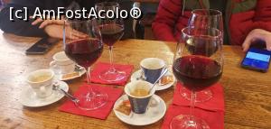 [P54] Bărulețul Vinandro din piața Mino, unde ne-am simțit foarte bine. » foto by Aurici
 - 
<span class="allrVoted glyphicon glyphicon-heart hidden" id="av1295623"></span>
<a class="m-l-10 hidden" id="sv1295623" onclick="voting_Foto_DelVot(,1295623,27453)" role="button">șterge vot <span class="glyphicon glyphicon-remove"></span></a>
<a id="v91295623" class=" c-red"  onclick="voting_Foto_SetVot(1295623)" role="button"><span class="glyphicon glyphicon-heart-empty"></span> <b>LIKE</b> = Votează poza</a> <img class="hidden"  id="f1295623W9" src="/imagini/loader.gif" border="0" /><span class="AjErrMes hidden" id="e1295623ErM"></span>