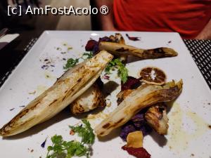 [P16] Restaurant Il Girasole; pește cu piure de conopidă mov și andive caramelizate » foto by crismis
 - 
<span class="allrVoted glyphicon glyphicon-heart hidden" id="av1515014"></span>
<a class="m-l-10 hidden" id="sv1515014" onclick="voting_Foto_DelVot(,1515014,27463)" role="button">șterge vot <span class="glyphicon glyphicon-remove"></span></a>
<a id="v91515014" class=" c-red"  onclick="voting_Foto_SetVot(1515014)" role="button"><span class="glyphicon glyphicon-heart-empty"></span> <b>LIKE</b> = Votează poza</a> <img class="hidden"  id="f1515014W9" src="/imagini/loader.gif" border="0" /><span class="AjErrMes hidden" id="e1515014ErM"></span>