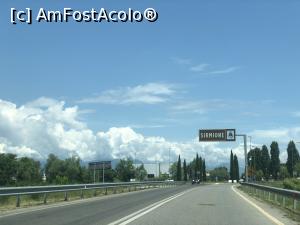 [P01] Iata-ne ajunsi in Sirmione » foto by mishu
 - 
<span class="allrVoted glyphicon glyphicon-heart hidden" id="av1296556"></span>
<a class="m-l-10 hidden" id="sv1296556" onclick="voting_Foto_DelVot(,1296556,27463)" role="button">șterge vot <span class="glyphicon glyphicon-remove"></span></a>
<a id="v91296556" class=" c-red"  onclick="voting_Foto_SetVot(1296556)" role="button"><span class="glyphicon glyphicon-heart-empty"></span> <b>LIKE</b> = Votează poza</a> <img class="hidden"  id="f1296556W9" src="/imagini/loader.gif" border="0" /><span class="AjErrMes hidden" id="e1296556ErM"></span>