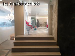 [P32] Park Hotel Raya Garden -  vedere către lobby și scara de acces către micul dejun » foto by k-lator
 - 
<span class="allrVoted glyphicon glyphicon-heart hidden" id="av1299175"></span>
<a class="m-l-10 hidden" id="sv1299175" onclick="voting_Foto_DelVot(,1299175,27483)" role="button">șterge vot <span class="glyphicon glyphicon-remove"></span></a>
<a id="v91299175" class=" c-red"  onclick="voting_Foto_SetVot(1299175)" role="button"><span class="glyphicon glyphicon-heart-empty"></span> <b>LIKE</b> = Votează poza</a> <img class="hidden"  id="f1299175W9" src="/imagini/loader.gif" border="0" /><span class="AjErrMes hidden" id="e1299175ErM"></span>