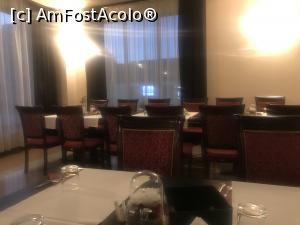 [P01] Restaurantul la 6,30 dimineata » foto by aurora56
 - 
<span class="allrVoted glyphicon glyphicon-heart hidden" id="av1326284"></span>
<a class="m-l-10 hidden" id="sv1326284" onclick="voting_Foto_DelVot(,1326284,27484)" role="button">șterge vot <span class="glyphicon glyphicon-remove"></span></a>
<a id="v91326284" class=" c-red"  onclick="voting_Foto_SetVot(1326284)" role="button"><span class="glyphicon glyphicon-heart-empty"></span> <b>LIKE</b> = Votează poza</a> <img class="hidden"  id="f1326284W9" src="/imagini/loader.gif" border="0" /><span class="AjErrMes hidden" id="e1326284ErM"></span>