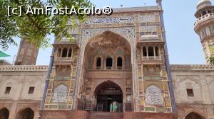 [P02] O veche moschee » foto by robert
 - 
<span class="allrVoted glyphicon glyphicon-heart hidden" id="av1301610"></span>
<a class="m-l-10 hidden" id="sv1301610" onclick="voting_Foto_DelVot(,1301610,27498)" role="button">șterge vot <span class="glyphicon glyphicon-remove"></span></a>
<a id="v91301610" class=" c-red"  onclick="voting_Foto_SetVot(1301610)" role="button"><span class="glyphicon glyphicon-heart-empty"></span> <b>LIKE</b> = Votează poza</a> <img class="hidden"  id="f1301610W9" src="/imagini/loader.gif" border="0" /><span class="AjErrMes hidden" id="e1301610ErM"></span>
