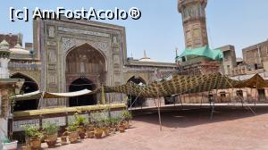 [P03] la pas prin Lahore » foto by robert
 - 
<span class="allrVoted glyphicon glyphicon-heart hidden" id="av1301611"></span>
<a class="m-l-10 hidden" id="sv1301611" onclick="voting_Foto_DelVot(,1301611,27498)" role="button">șterge vot <span class="glyphicon glyphicon-remove"></span></a>
<a id="v91301611" class=" c-red"  onclick="voting_Foto_SetVot(1301611)" role="button"><span class="glyphicon glyphicon-heart-empty"></span> <b>LIKE</b> = Votează poza</a> <img class="hidden"  id="f1301611W9" src="/imagini/loader.gif" border="0" /><span class="AjErrMes hidden" id="e1301611ErM"></span>