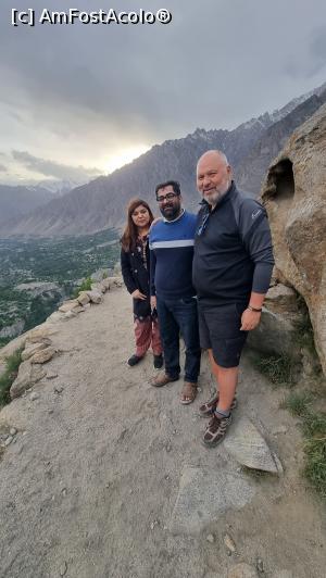 [P49] cu familia de pakistanezi » foto by robert
 - 
<span class="allrVoted glyphicon glyphicon-heart hidden" id="av1319832"></span>
<a class="m-l-10 hidden" id="sv1319832" onclick="voting_Foto_DelVot(,1319832,27498)" role="button">șterge vot <span class="glyphicon glyphicon-remove"></span></a>
<a id="v91319832" class=" c-red"  onclick="voting_Foto_SetVot(1319832)" role="button"><span class="glyphicon glyphicon-heart-empty"></span> <b>LIKE</b> = Votează poza</a> <img class="hidden"  id="f1319832W9" src="/imagini/loader.gif" border="0" /><span class="AjErrMes hidden" id="e1319832ErM"></span>