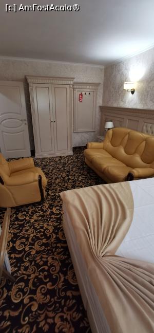 [P05] Hotel Orient - Camera mare » foto by ⭐ValentinB_88⭐
 - 
<span class="allrVoted glyphicon glyphicon-heart hidden" id="av1439390"></span>
<a class="m-l-10 hidden" id="sv1439390" onclick="voting_Foto_DelVot(,1439390,27515)" role="button">șterge vot <span class="glyphicon glyphicon-remove"></span></a>
<a id="v91439390" class=" c-red"  onclick="voting_Foto_SetVot(1439390)" role="button"><span class="glyphicon glyphicon-heart-empty"></span> <b>LIKE</b> = Votează poza</a> <img class="hidden"  id="f1439390W9" src="/imagini/loader.gif" border="0" /><span class="AjErrMes hidden" id="e1439390ErM"></span>