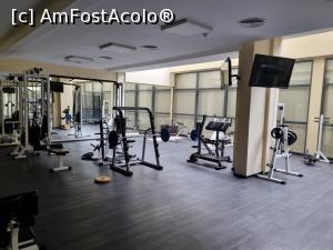 [P02] o vedere in sala de fitness. dotata si incapatoare. » foto by adutza_ghiocel
 - 
<span class="allrVoted glyphicon glyphicon-heart hidden" id="av1307503"></span>
<a class="m-l-10 hidden" id="sv1307503" onclick="voting_Foto_DelVot(,1307503,27543)" role="button">șterge vot <span class="glyphicon glyphicon-remove"></span></a>
<a id="v91307503" class=" c-red"  onclick="voting_Foto_SetVot(1307503)" role="button"><span class="glyphicon glyphicon-heart-empty"></span> <b>LIKE</b> = Votează poza</a> <img class="hidden"  id="f1307503W9" src="/imagini/loader.gif" border="0" /><span class="AjErrMes hidden" id="e1307503ErM"></span>